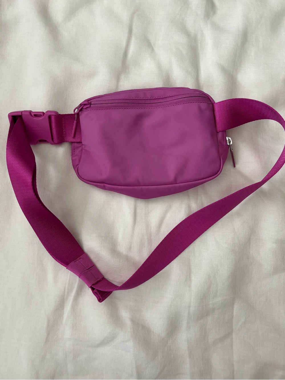 Lululemon Everywhere Belt Bag 1L Pink Crossbody Waist Bag - Picture 5 of 11